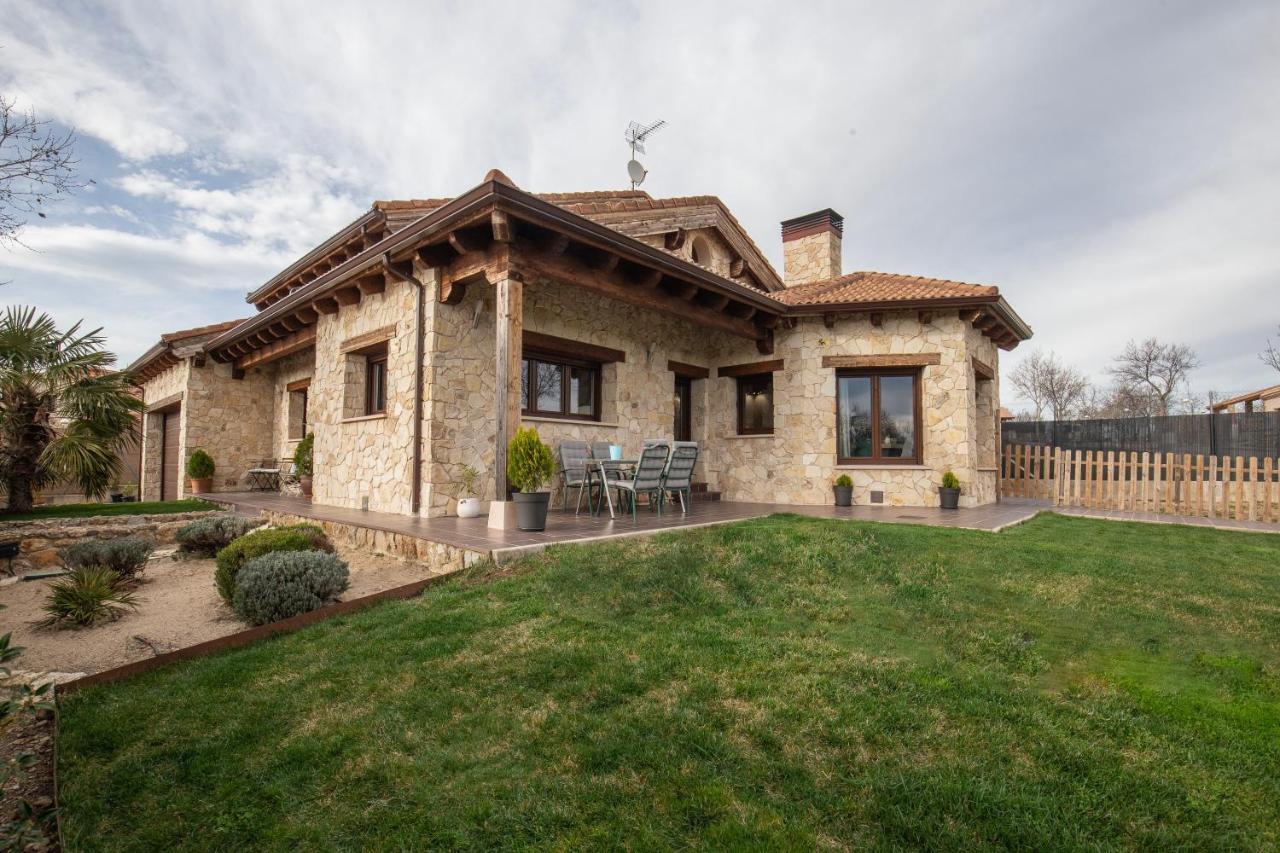 Casa Rural La Nava De Tizneros 外观 照片