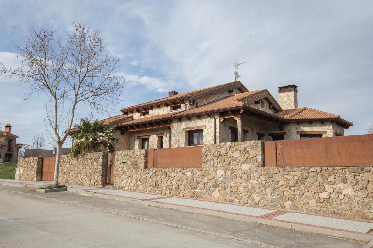 Casa Rural La Nava De Tizneros 外观 照片