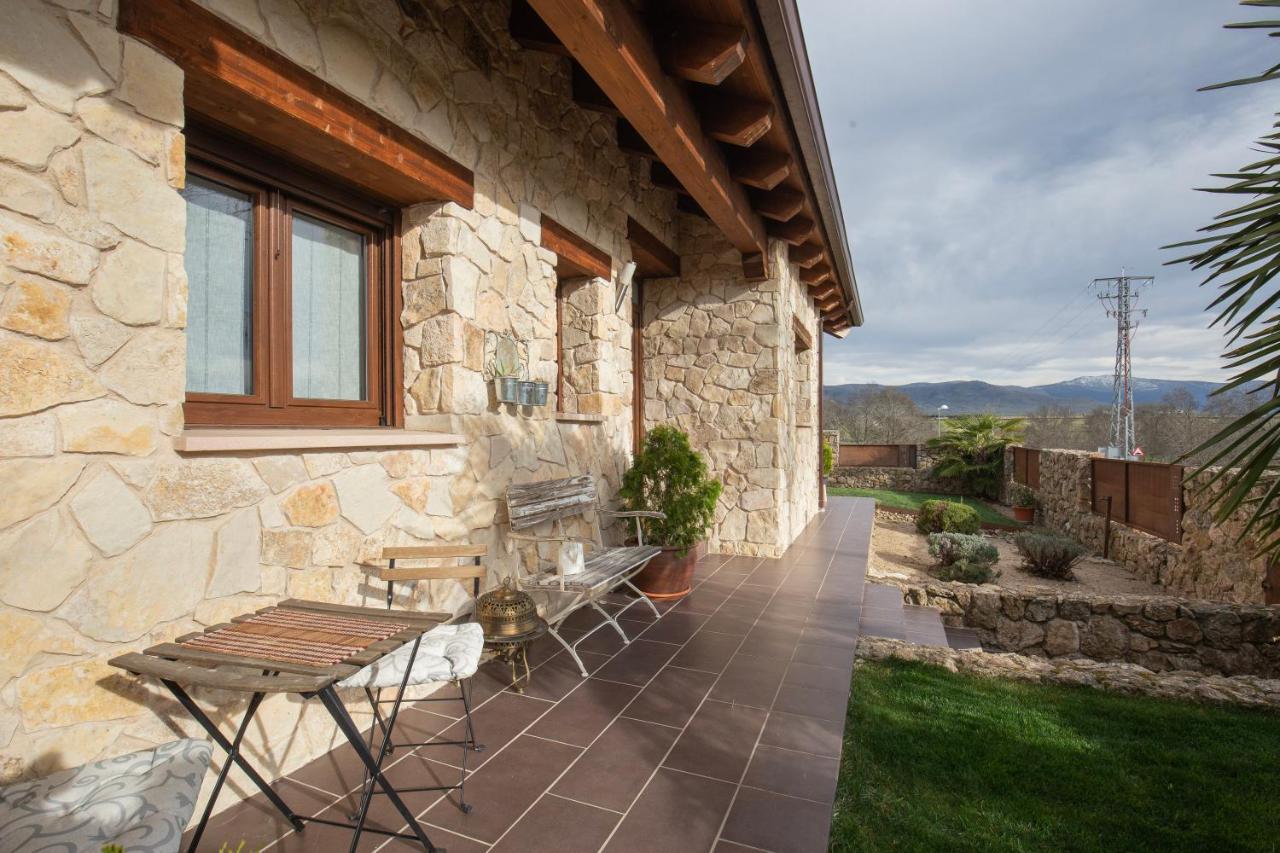 Casa Rural La Nava De Tizneros 外观 照片